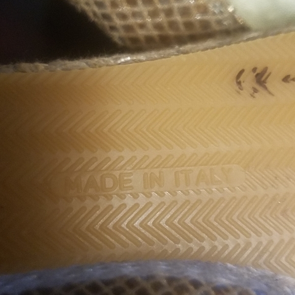 Mettalic Italian made wedge - Picture 5 of 6